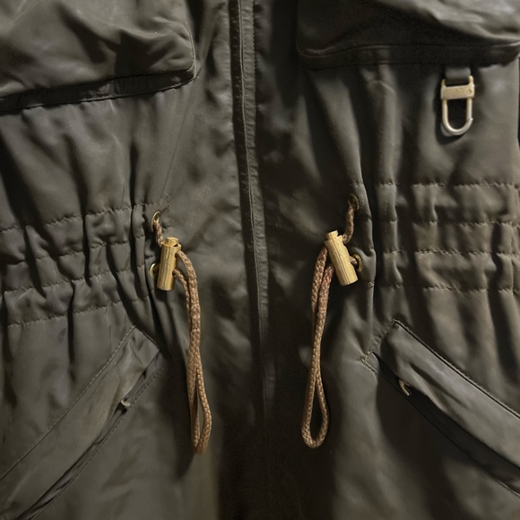 Bogner Women’s Drawstring Jacket — Size 6— Premium Skiwear - Picture 3 of 5